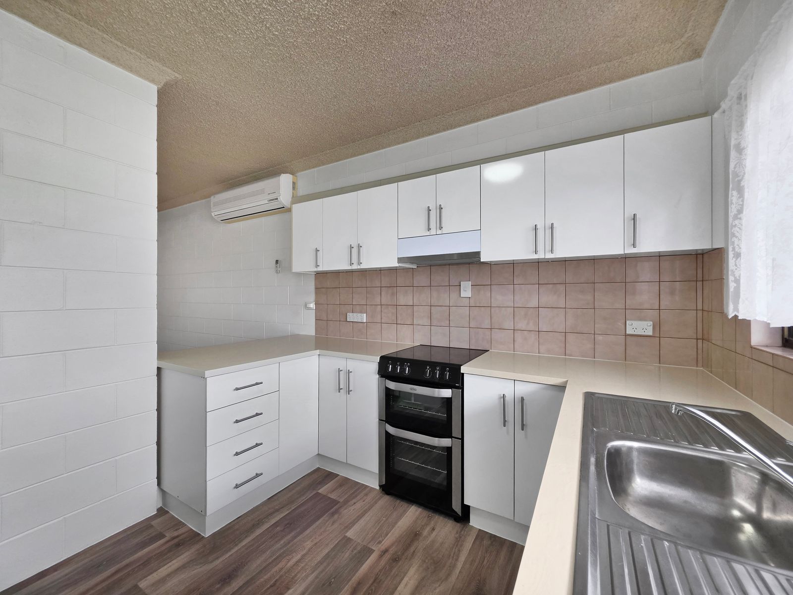 2/25 Tower Avenue, Atherton QLD 4883, Atherton - Thumbnail 3