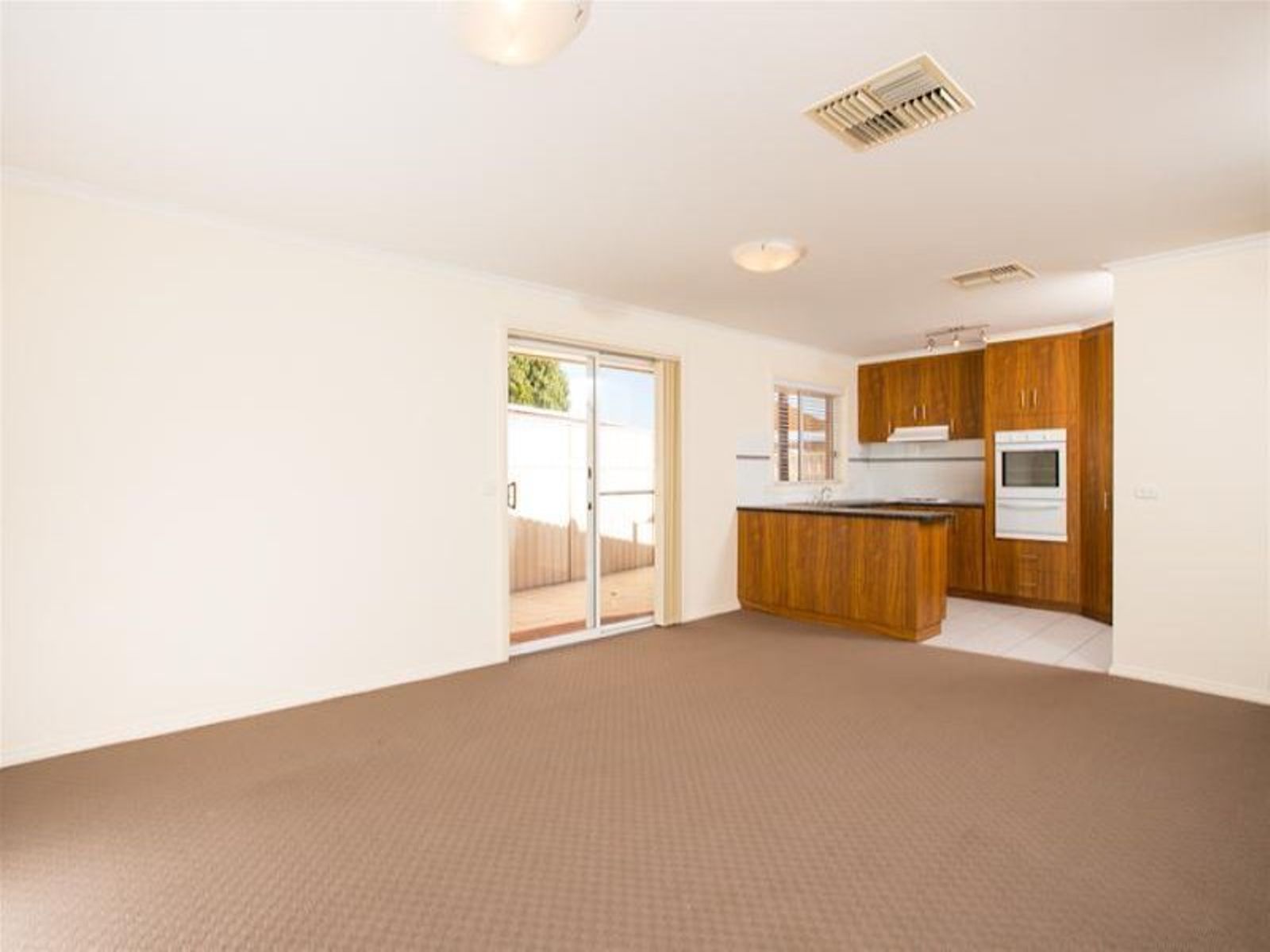 3/642 Koorlong Avenue, Irymple - Thumbnail 3