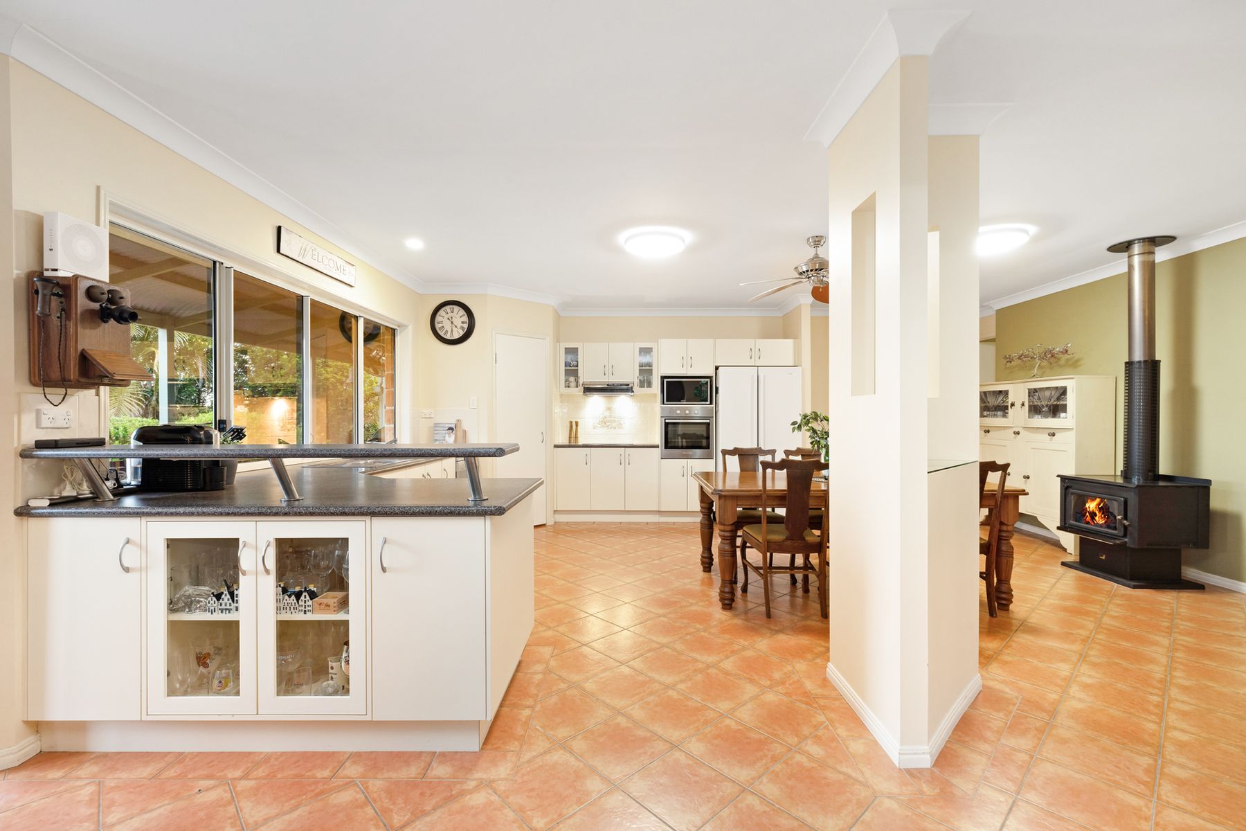 82 Larch Road, Tamborine QLD 4270, Tamborine - Thumbnail 2