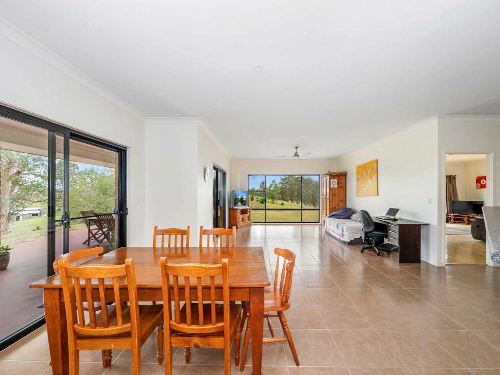 36 Pennefather Close, Yorklea - Thumbnail 8