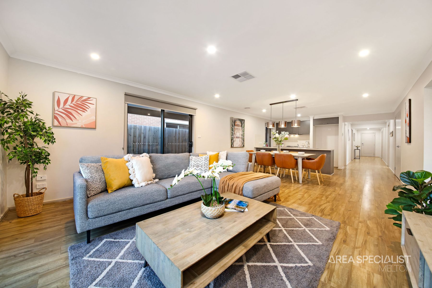 10 Horan Way, Weir Views, VIC 3338, Weir Views - Thumbnail 4
