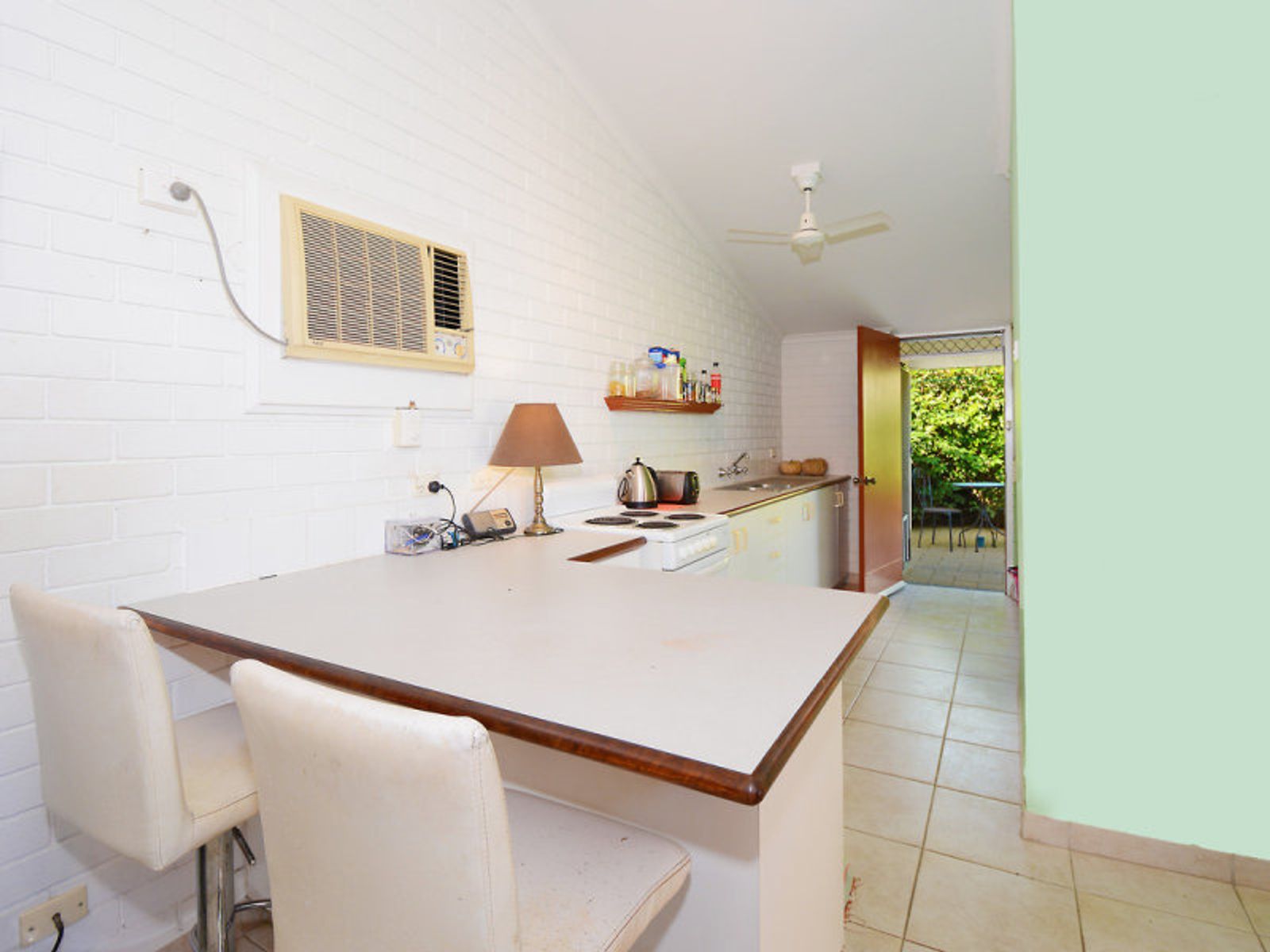 2/1 Martin Crescent, Coconut Grove NT 0810, Coconut Grove - Thumbnail 4