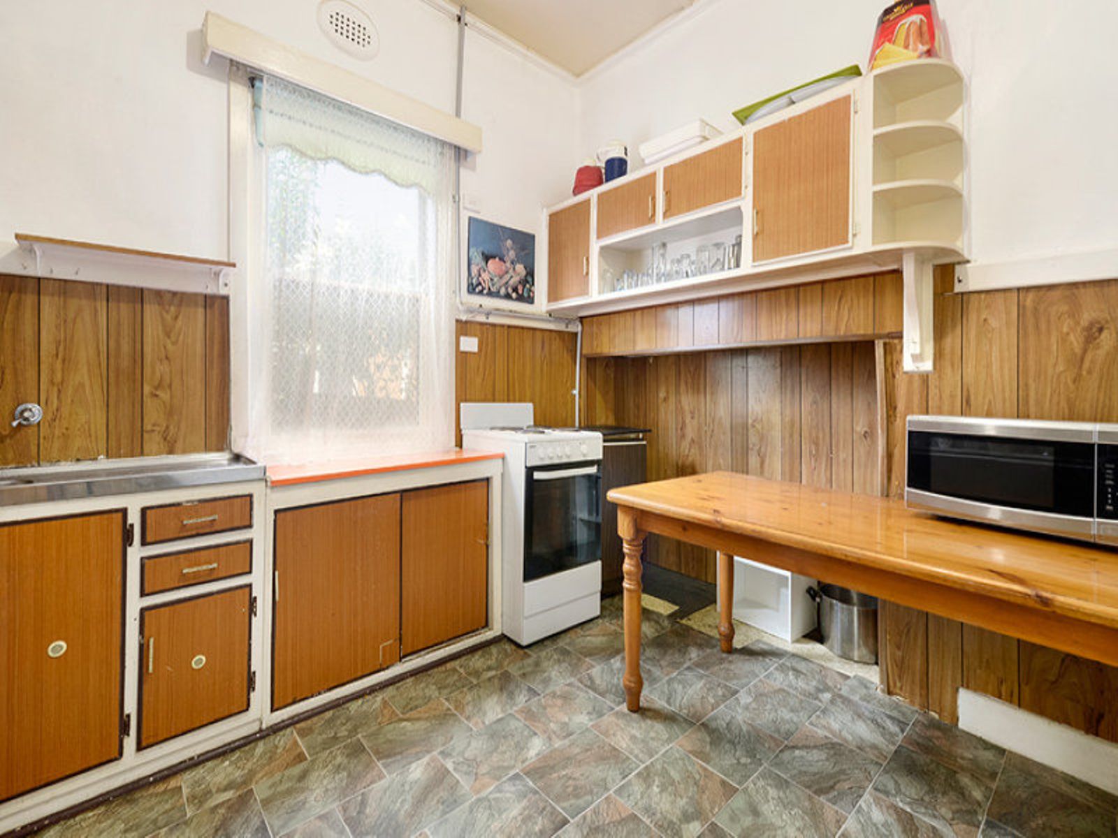 61 Lloyd Street, Strathmore - Thumbnail 4