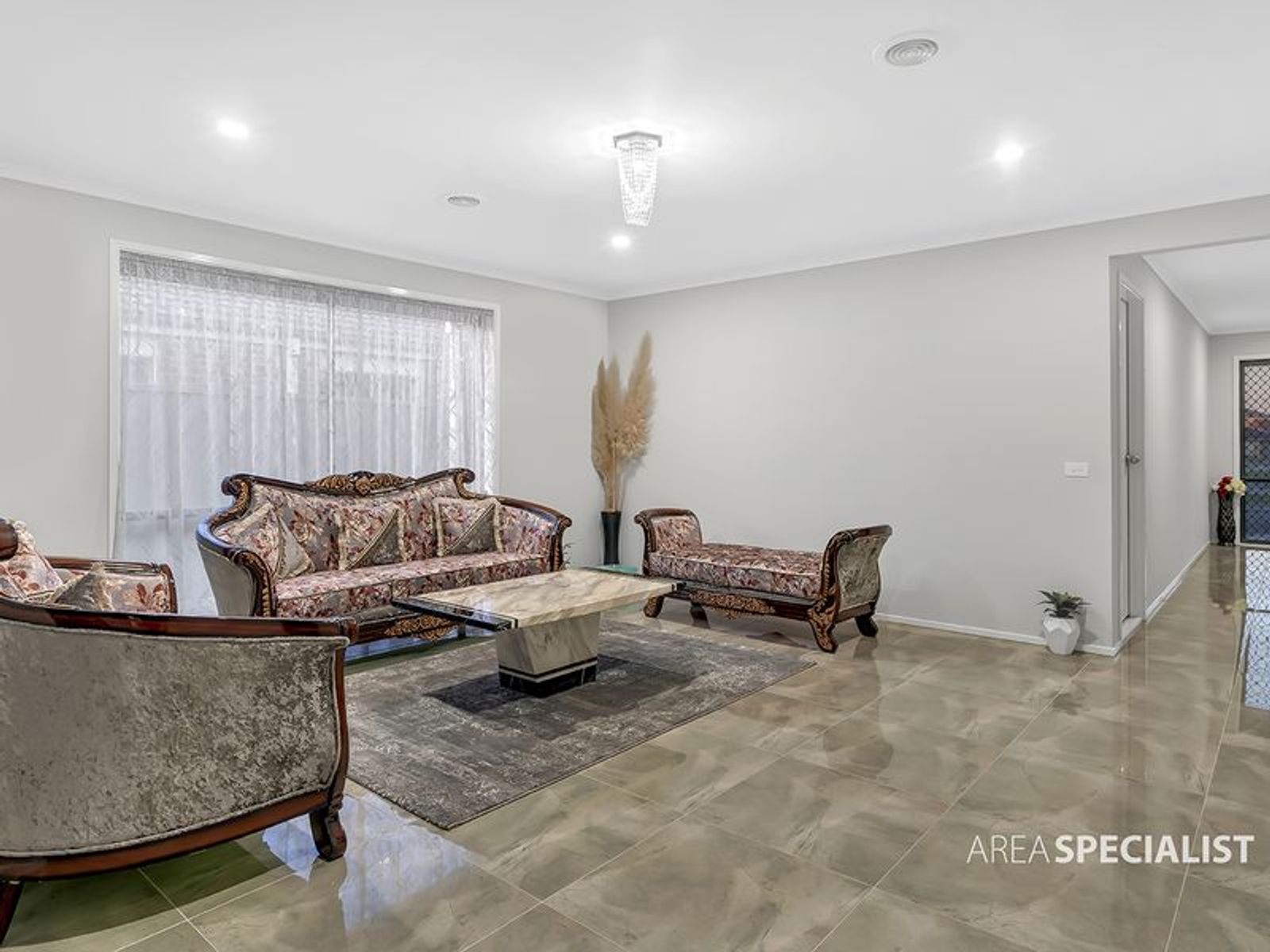 37 Archers Field Drive, Cranbourne East, VIC 3977, Cranbourne East - Thumbnail 2