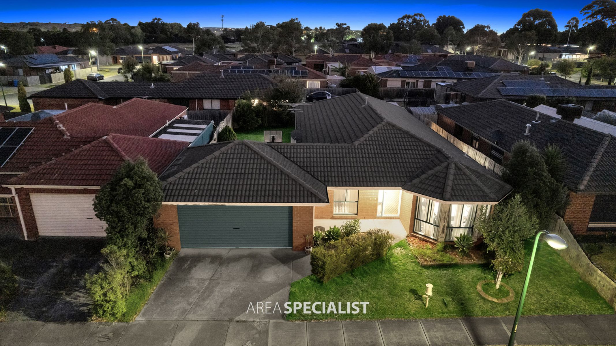 15 Stellato Place, Hampton Park, VIC 3976, Hampton Park - Thumbnail 2