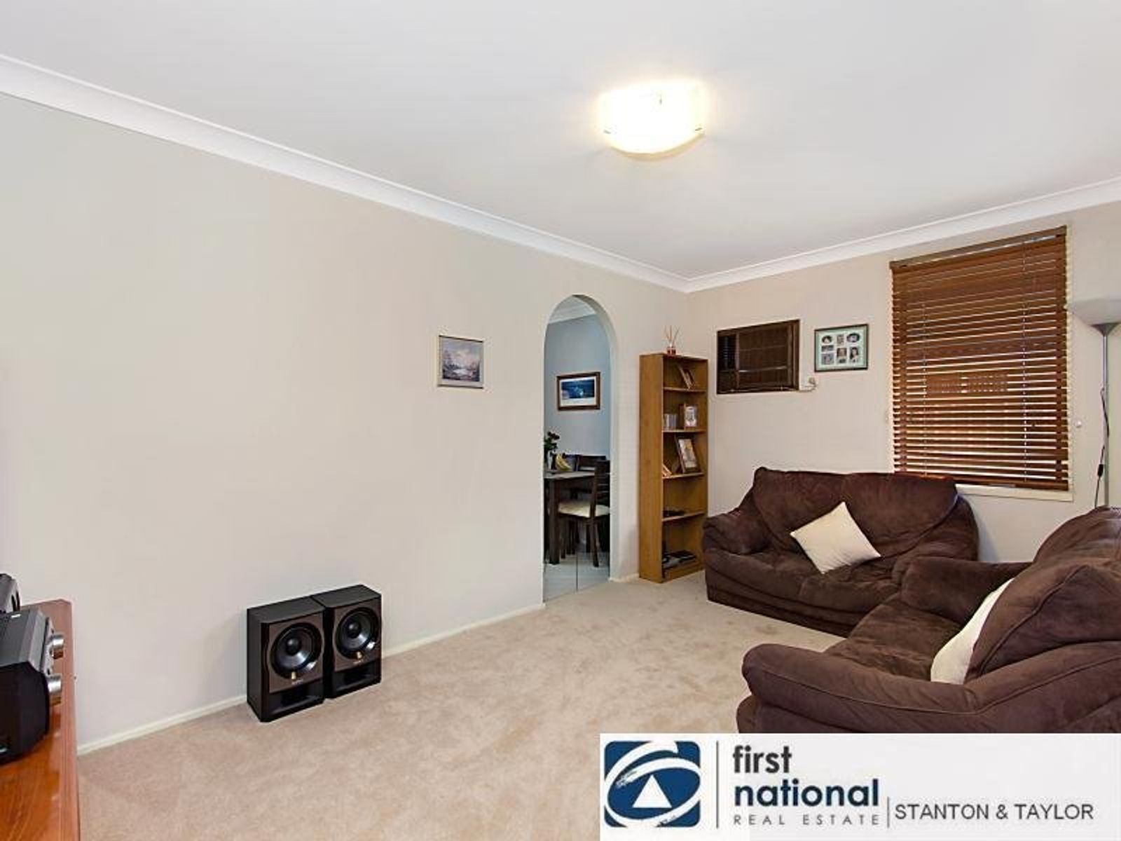 107 Koloona Avenue, Emu Plains - Thumbnail 4