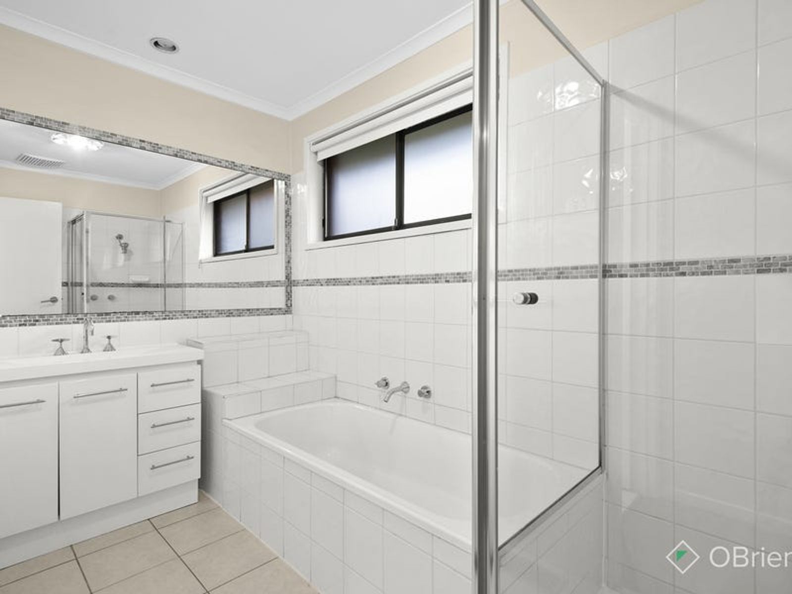 19 James Cook Drive, Endeavour Hills, VIC 3802, Endeavour Hills - Thumbnail 5