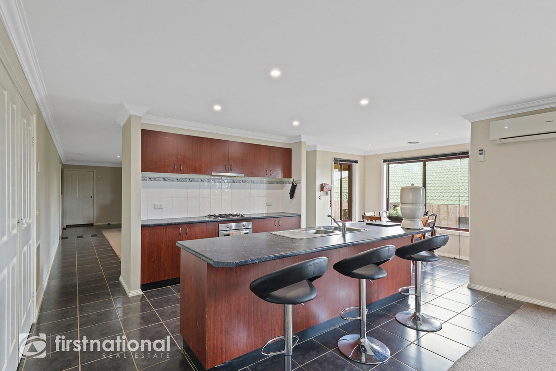 4 Oxley Place, Warragul, VIC 3820, Warragul - Thumbnail 5