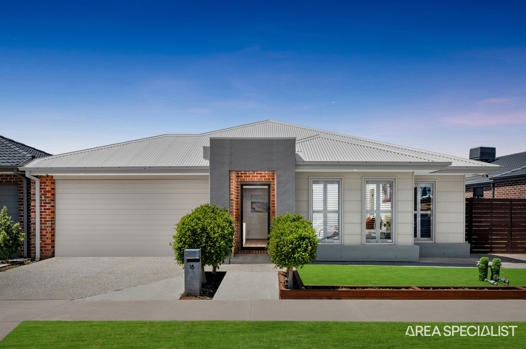 18 Barclay Street, Thornhill Park, VIC 3335, Thornhill Park - Thumbnail 2