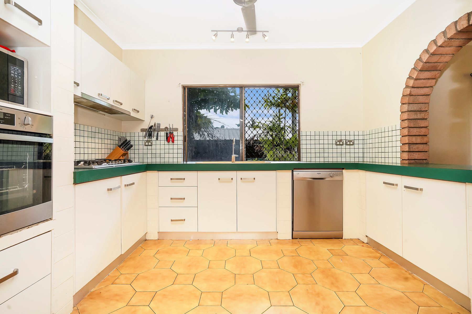 7 Lippia Court, Karama, NT 0812, Karama - Thumbnail 6