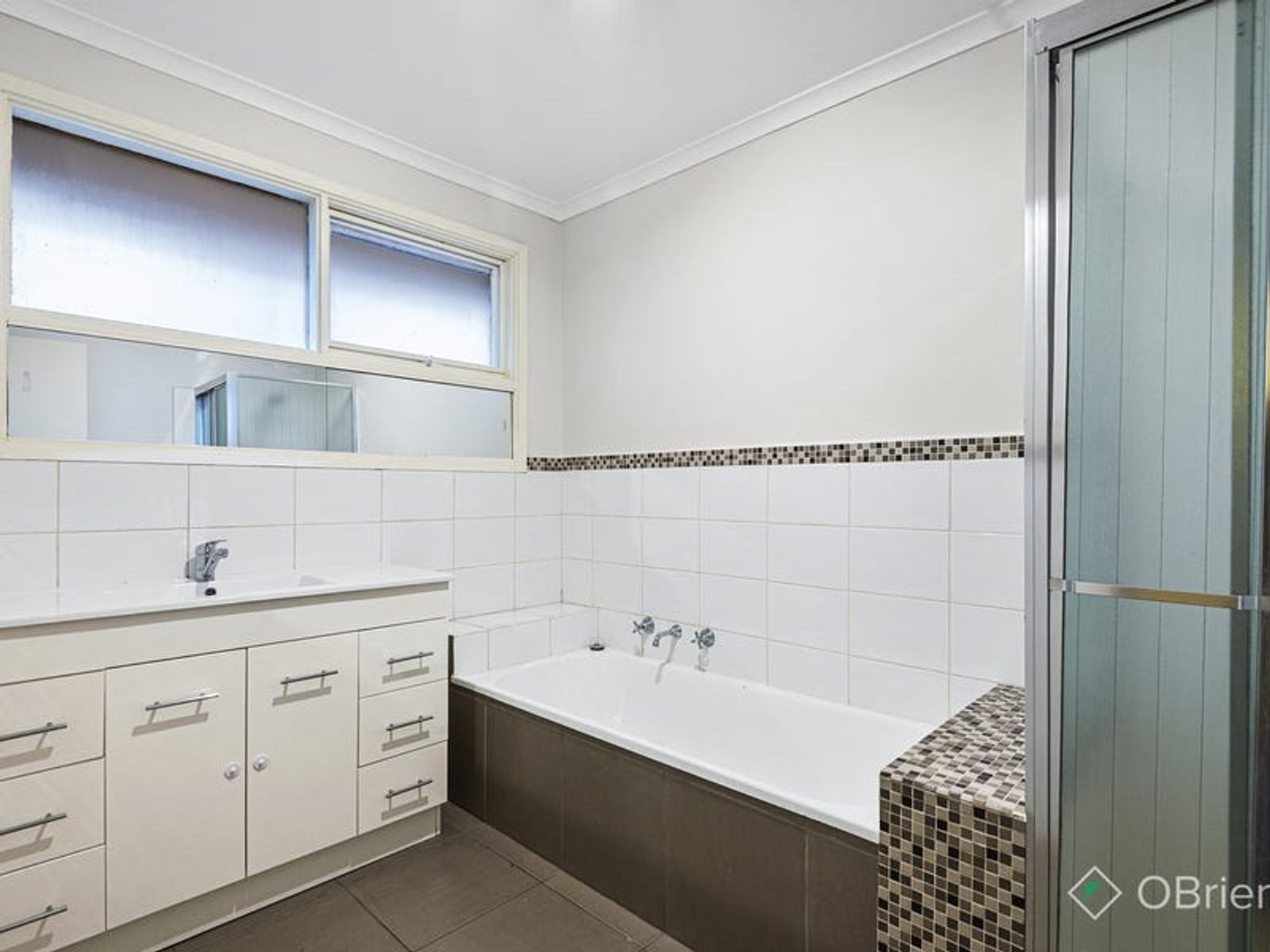 7 Spinosa Close, Endeavour Hills, VIC 3802, Endeavour Hills - Thumbnail 7