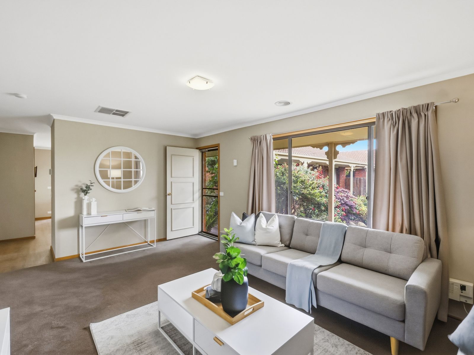2/28 SIMPSON STREET, Bacchus Marsh VIC 3340, Bacchus Marsh - Thumbnail 2