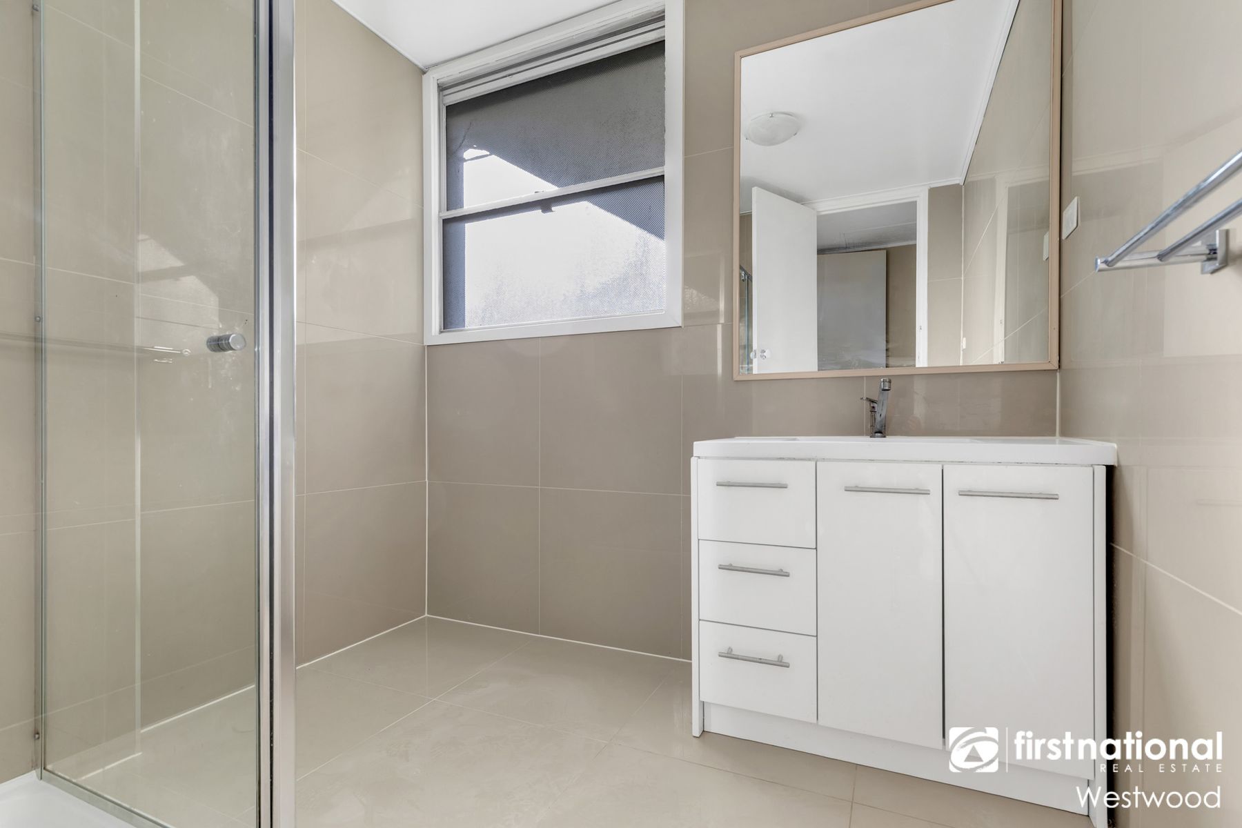 1 Muirhead Crescent, Werribee VIC 3030, Werribee - Thumbnail 5