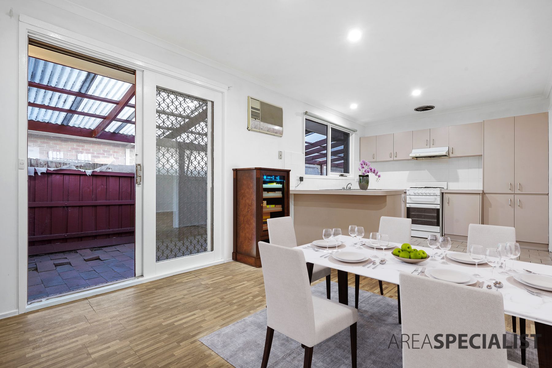 10 Meredith Crescent, Hampton Park, VIC 3976, Hampton Park - Thumbnail 5