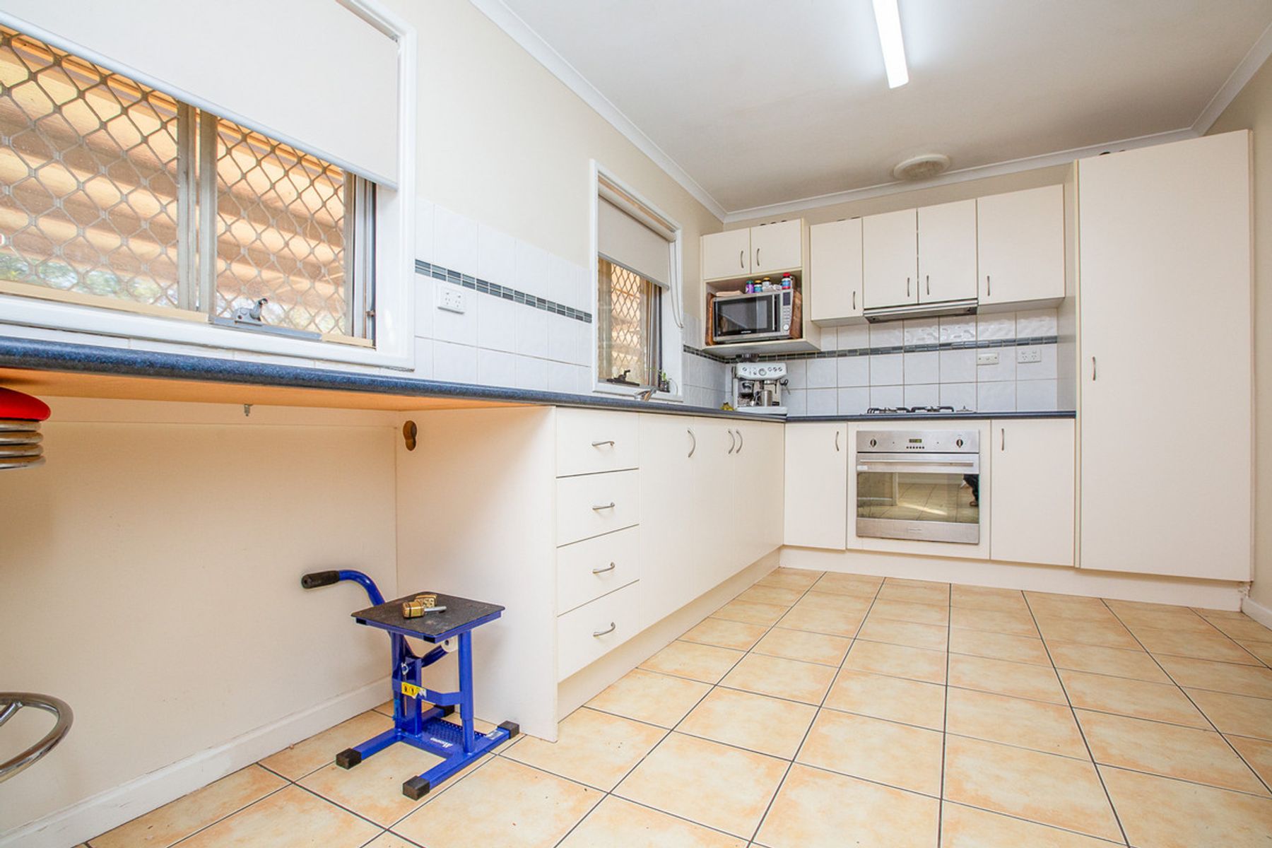 41 Somerset Crescent, South Hedland WA 6722, South Hedland - Thumbnail 3