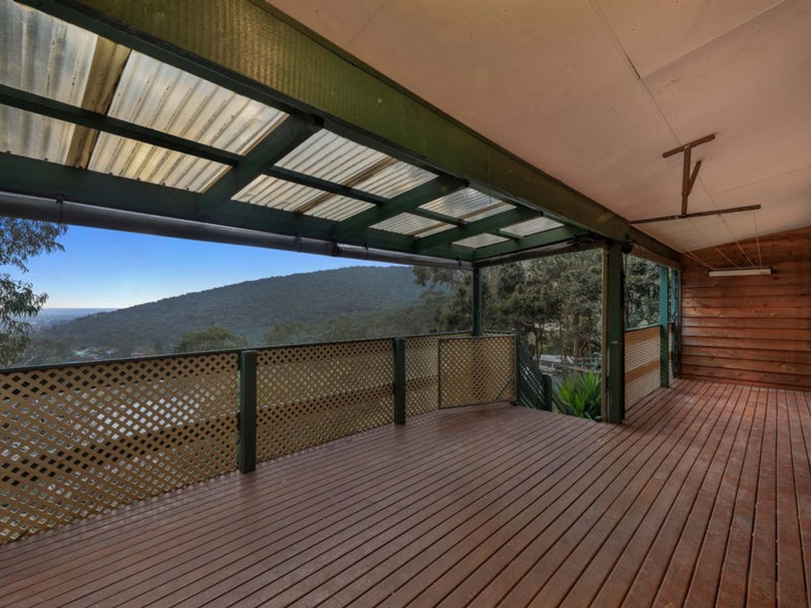17 Jones Avenue, Upper Ferntree Gully, VIC 3156, Upper Ferntree Gully - Thumbnail 5
