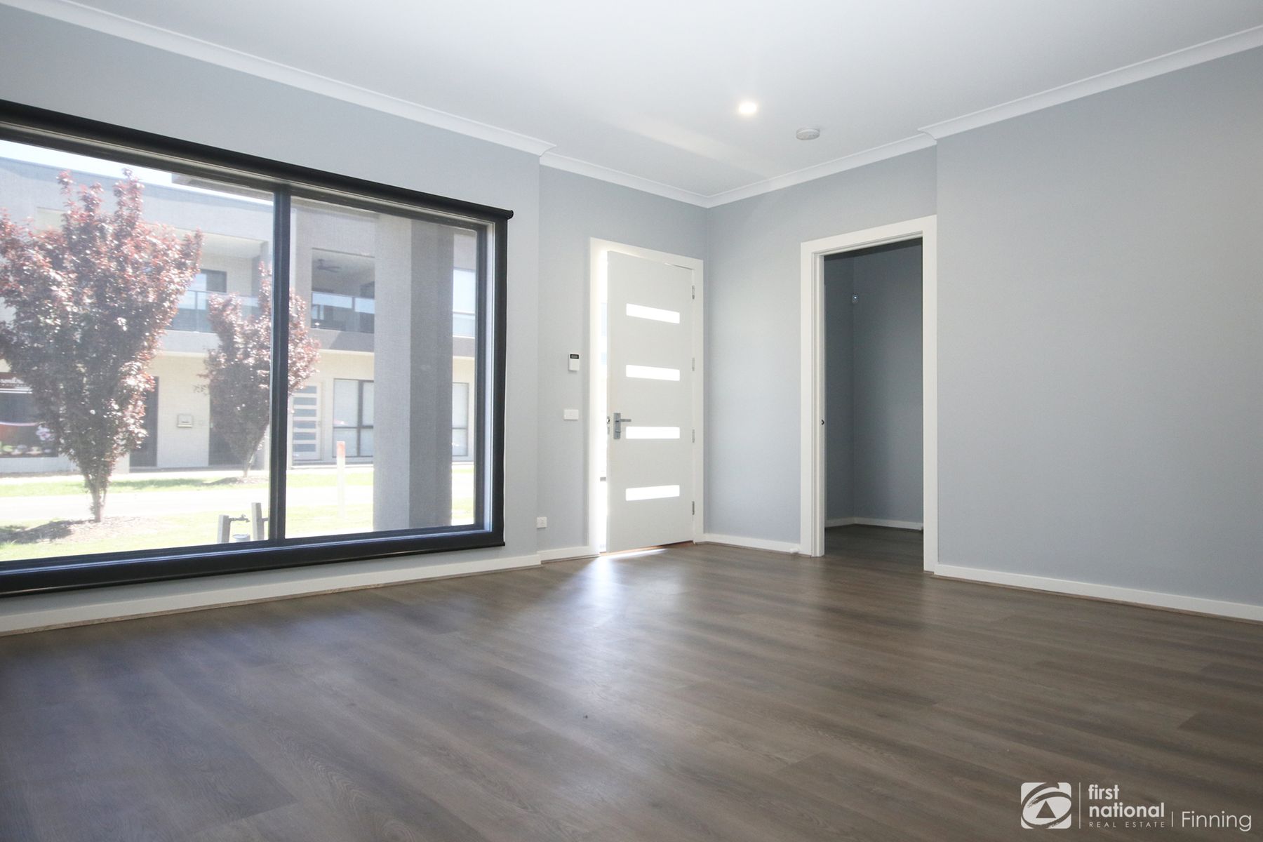 11 Powell Way, Cranbourne West VIC 3977, Cranbourne West - Thumbnail 2