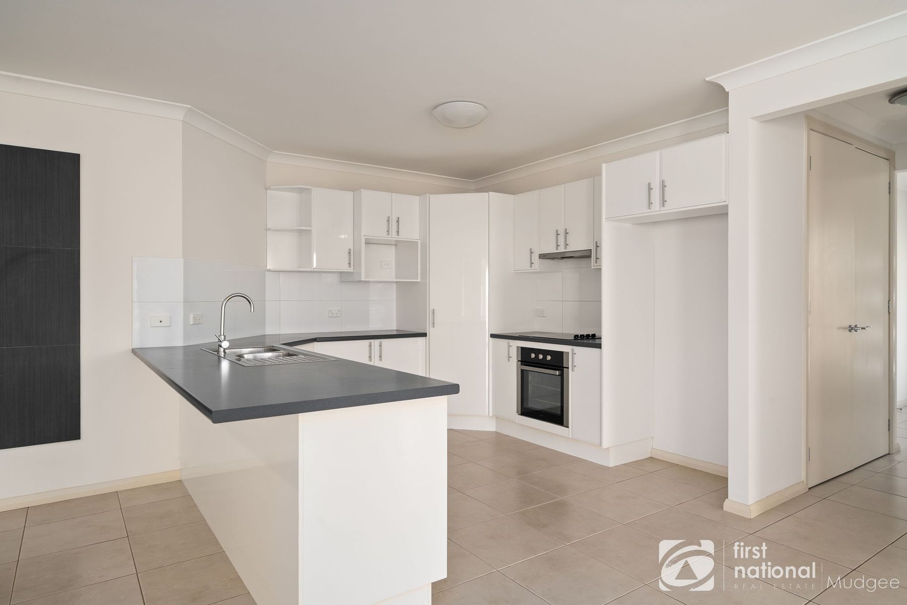 10 Hennessy Place, Mudgee NSW 2850, Mudgee - Thumbnail 3
