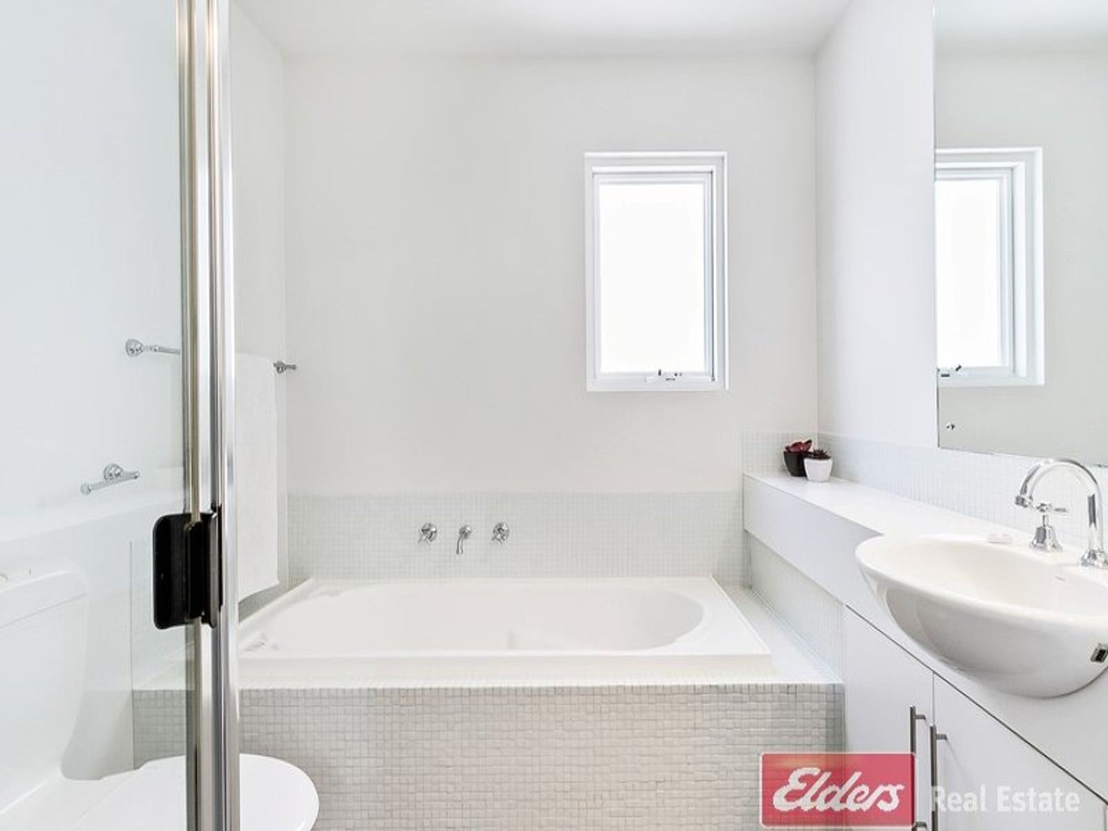 7 Hurtle Parade, Mawson Lakes, SA 5095, Mawson Lakes - Thumbnail 8