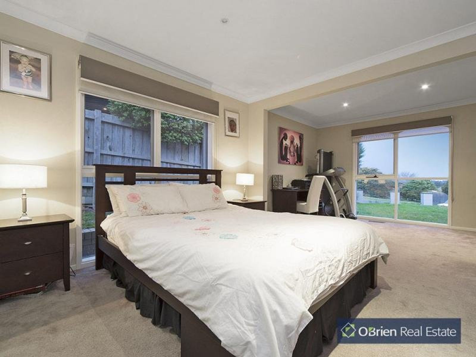 18 William Perry Close, Endeavour Hills, VIC 3802, Endeavour Hills - Thumbnail 4