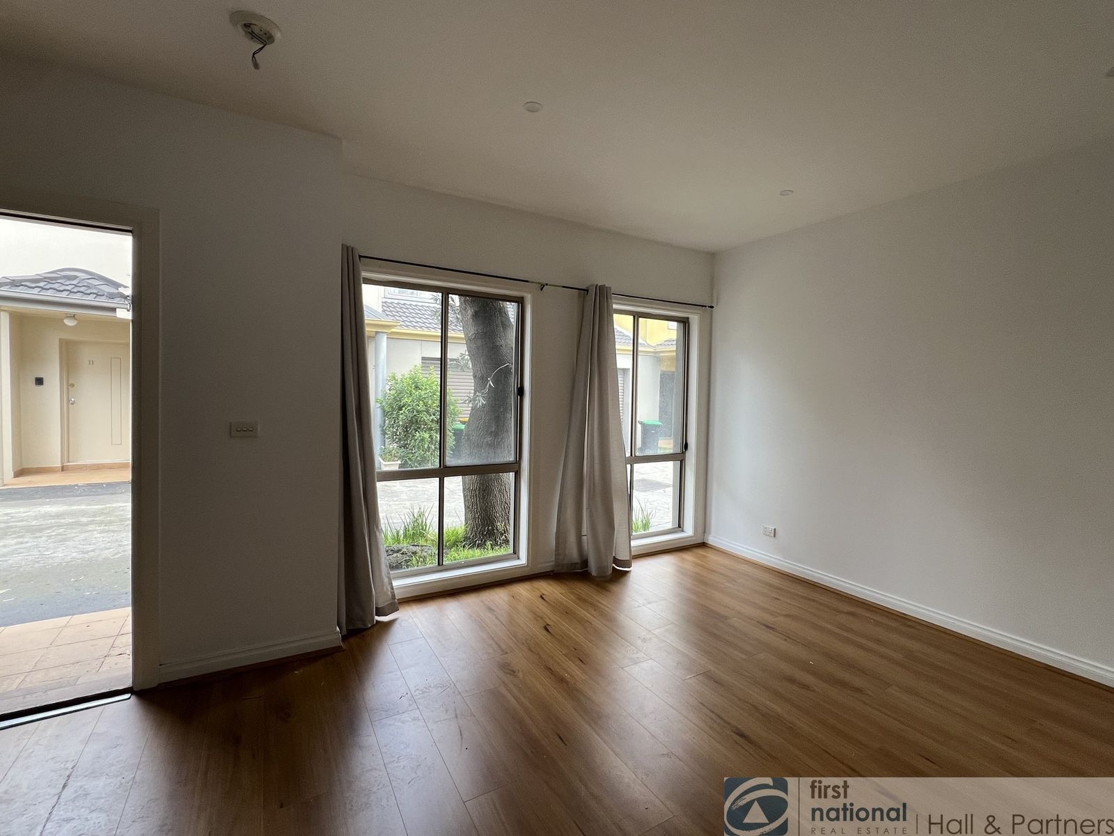 1/32 Stud Road, Dandenong VIC 3175, Dandenong - Thumbnail 4