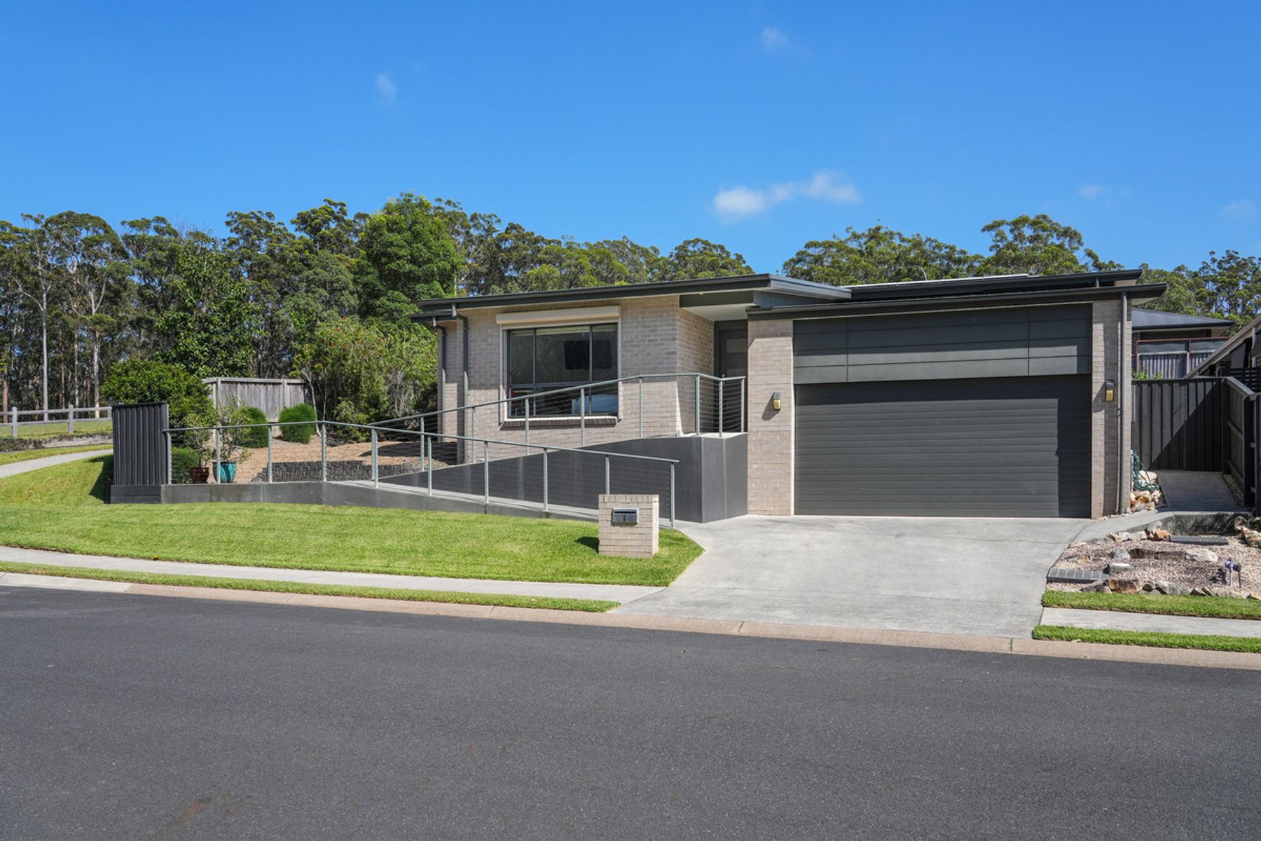 1 Varsity Parkway, Port Macquarie NSW 2444