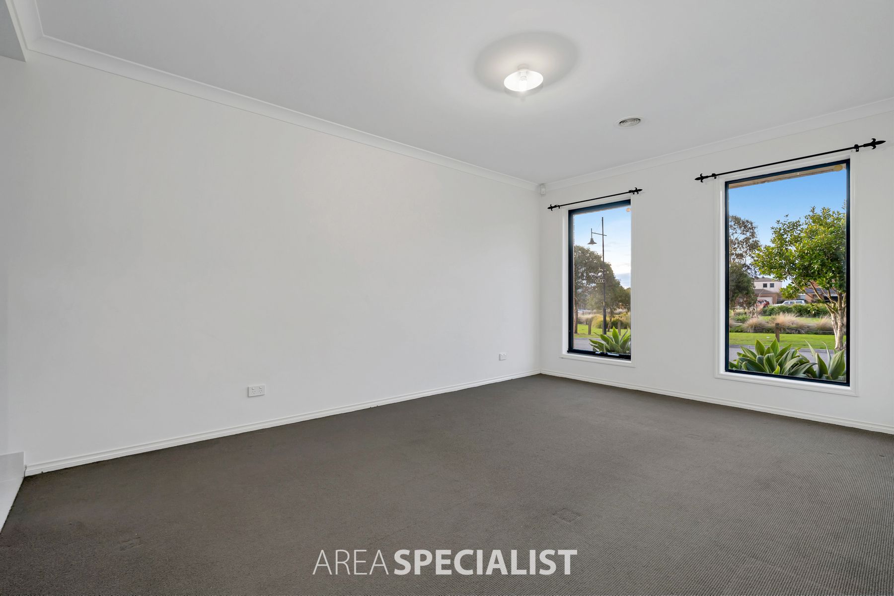 41 George Frederick Road, Cranbourne West, VIC 3977, Cranbourne West - Thumbnail 7
