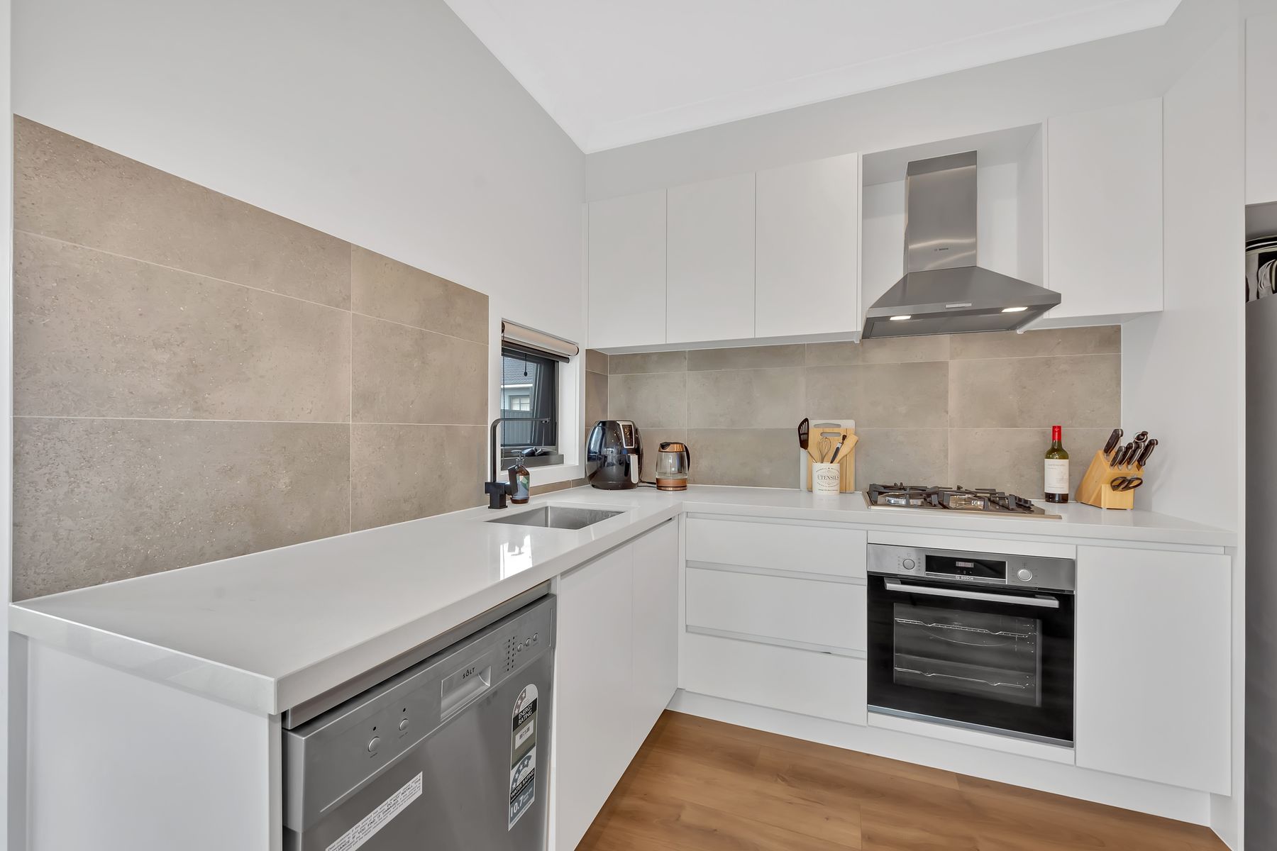 4/32 Adele Avenue, Ferntree Gully, VIC 3156, Ferntree Gully - Thumbnail 5