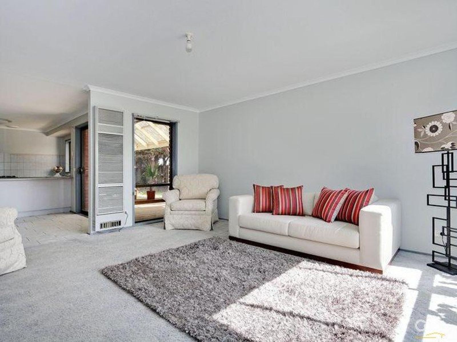 7 Raisell Road, Cranbourne West - Thumbnail 5