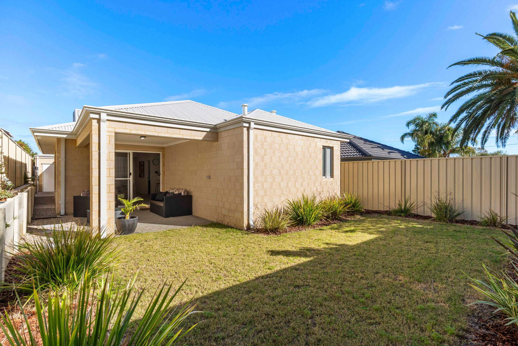 5B Ackworth Crescent, Warwick, Warwick - Thumbnail 2