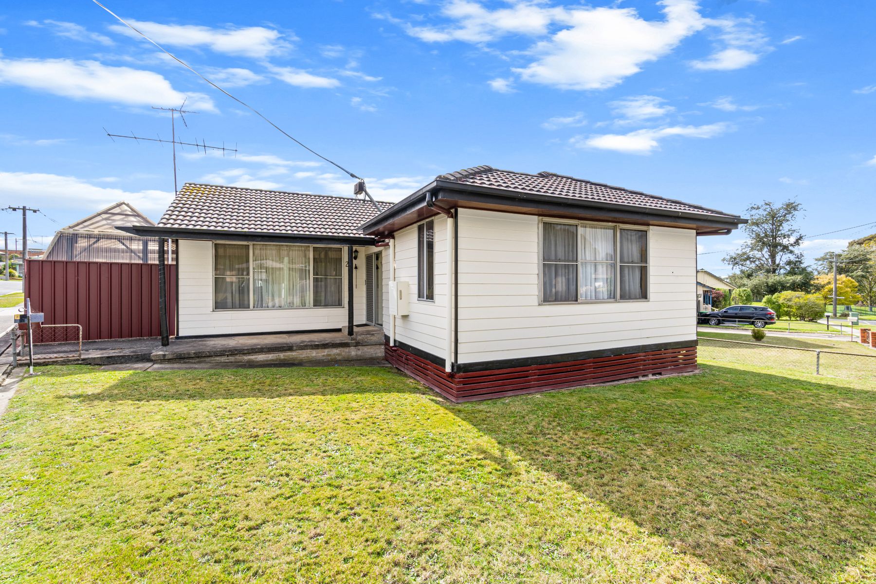 27 Churchill Road, Morwell VIC 3840
