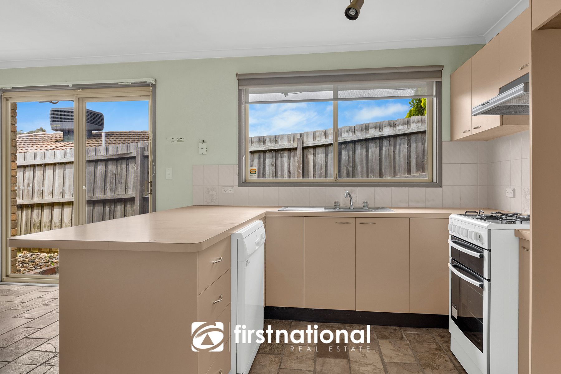 4 Manna Gum Court, Narre Warren VIC 3805, Narre Warren - Thumbnail 7