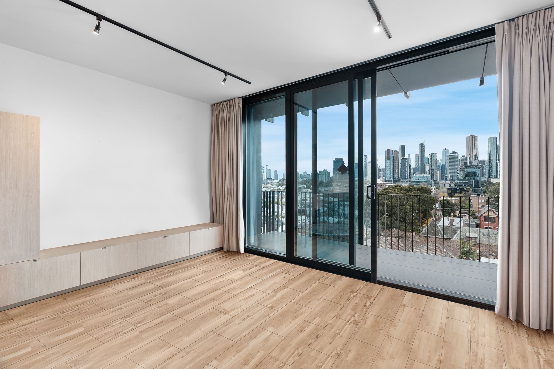702/99 Palmerston Crescent, South Melbourne, VIC 3205, South Melbourne - Thumbnail 4