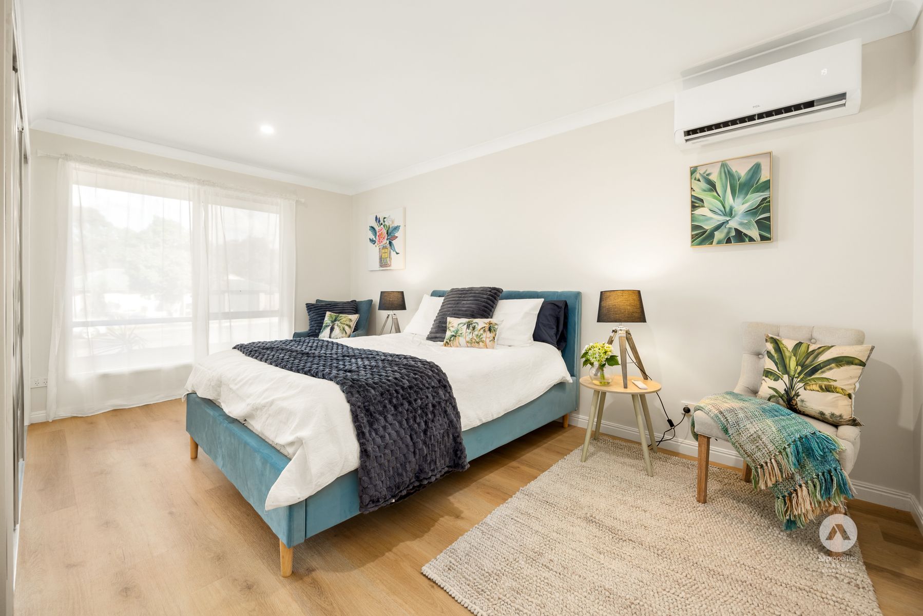 18 Mountain Spring Drive, Kendall, Kendall - Thumbnail 4
