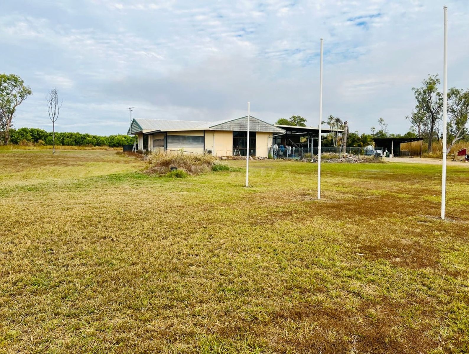 215 Livingstone Road, Livingstone NT 0822, Livingstone - Thumbnail 2