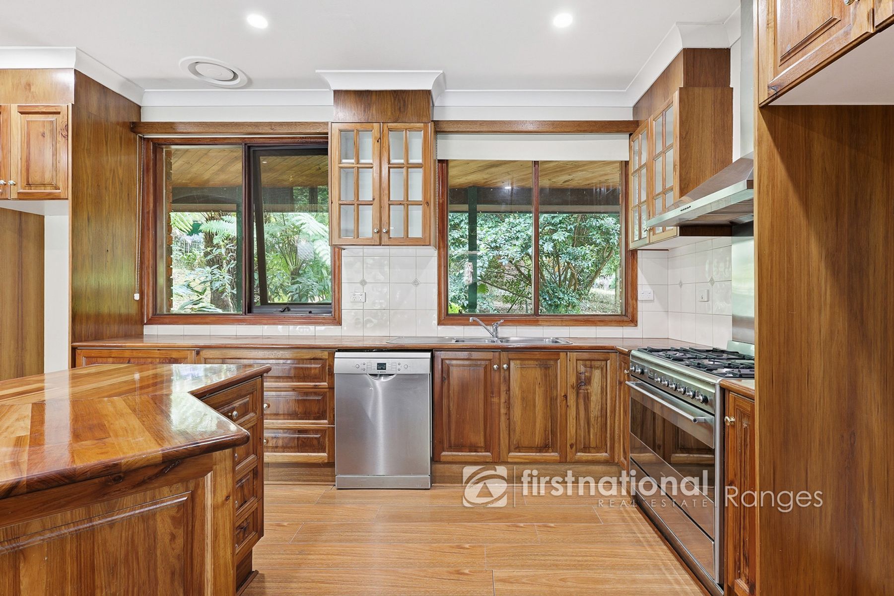 210 Gembrook Road, Gembrook VIC 3783, Gembrook - Thumbnail 5