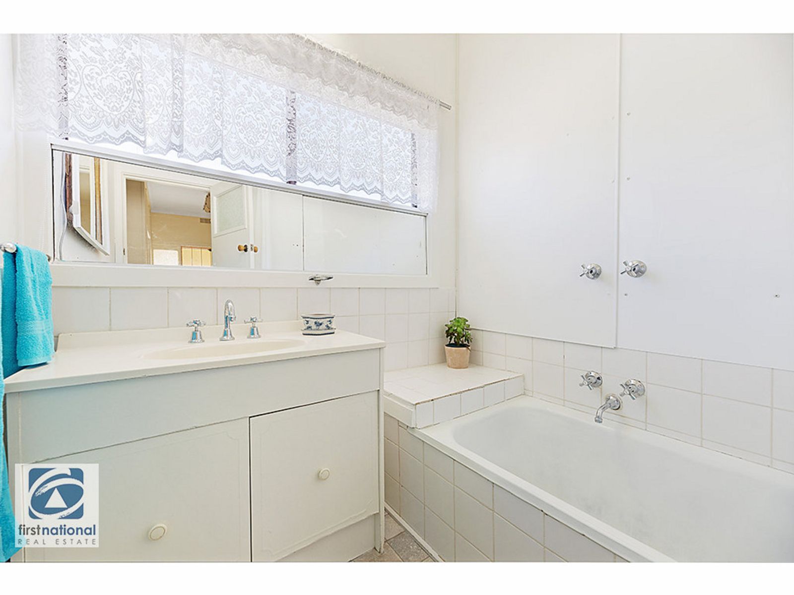 4 Elizabeth Street, Moe, VIC 3825, Moe - Thumbnail 8