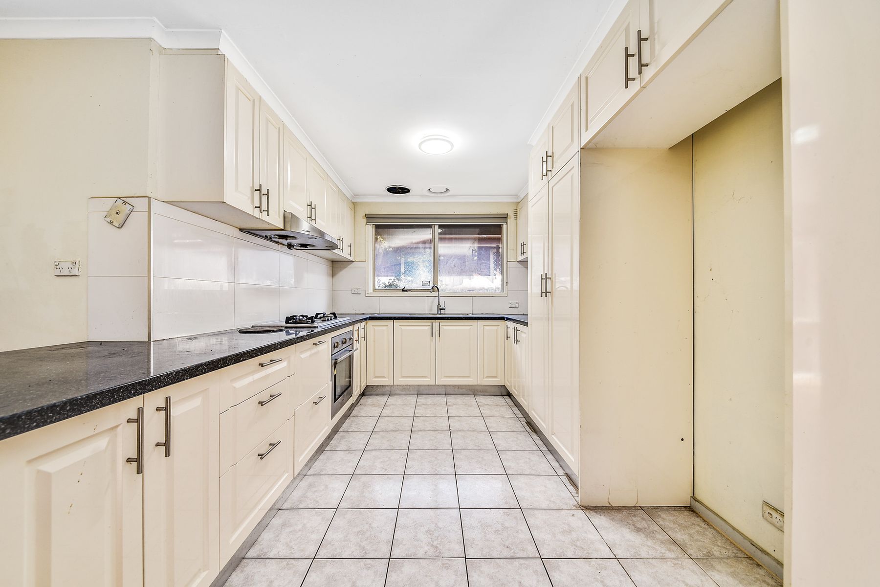 5 Glassford Avenue, Springvale South, VIC 3172, Springvale South - Thumbnail 4