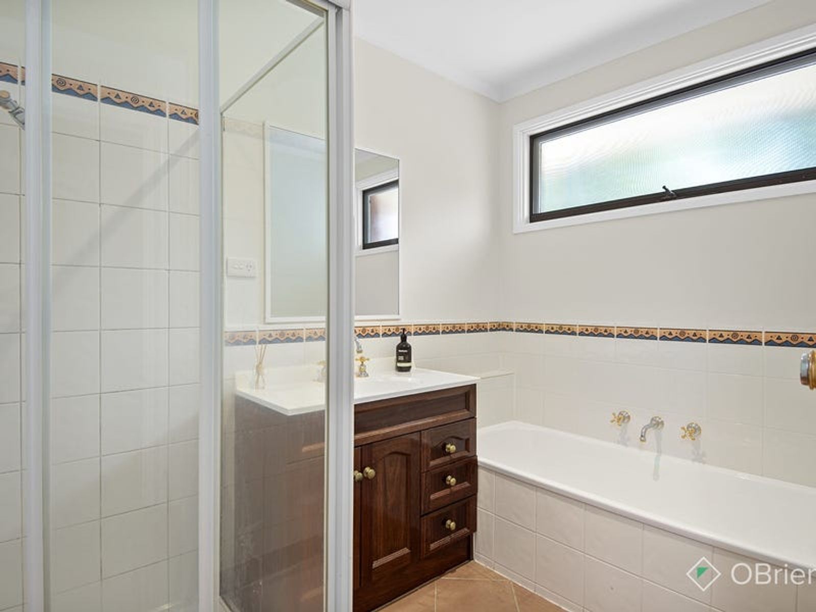 2 Dee Court, Endeavour Hills, VIC 3802, Endeavour Hills - Thumbnail 6