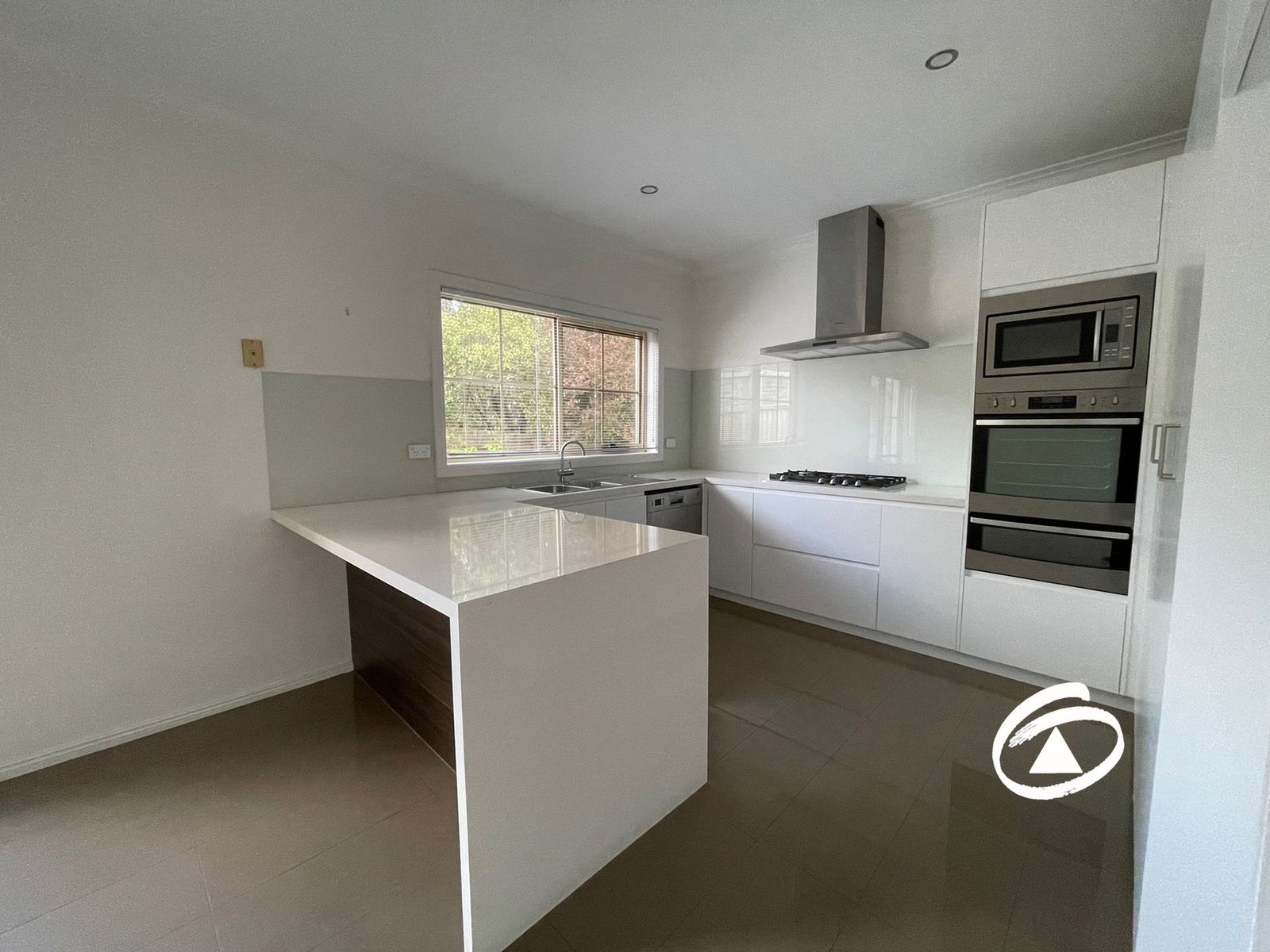 1/16 Paula Crescent, Doncaster East VIC 3109, Doncaster East - Thumbnail 4