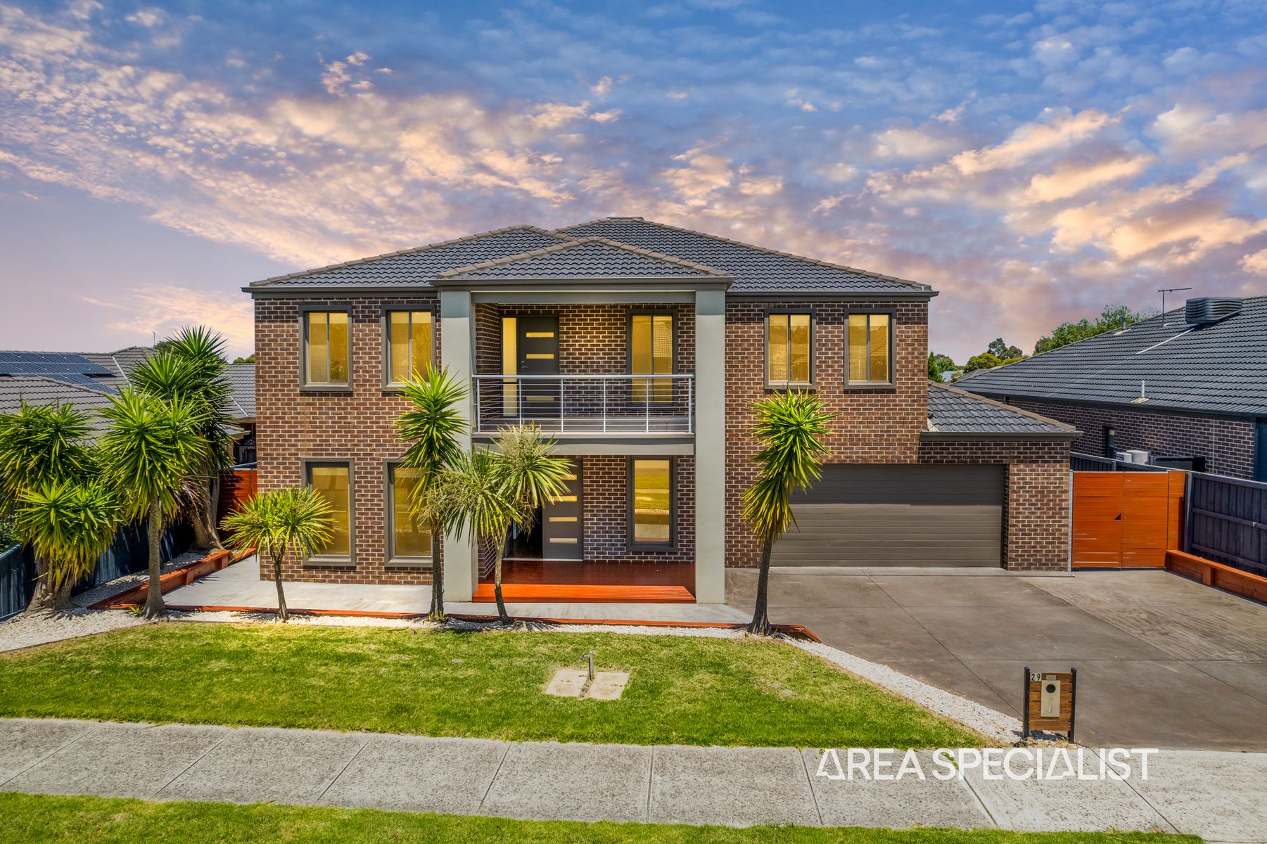 29 Winneke Way, Pakenham, VIC 3810, Pakenham - Thumbnail 2