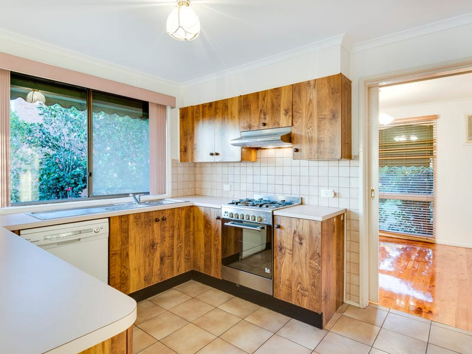 8 Berkley Court, Endeavour Hills, VIC 3802, Endeavour Hills - Thumbnail 4