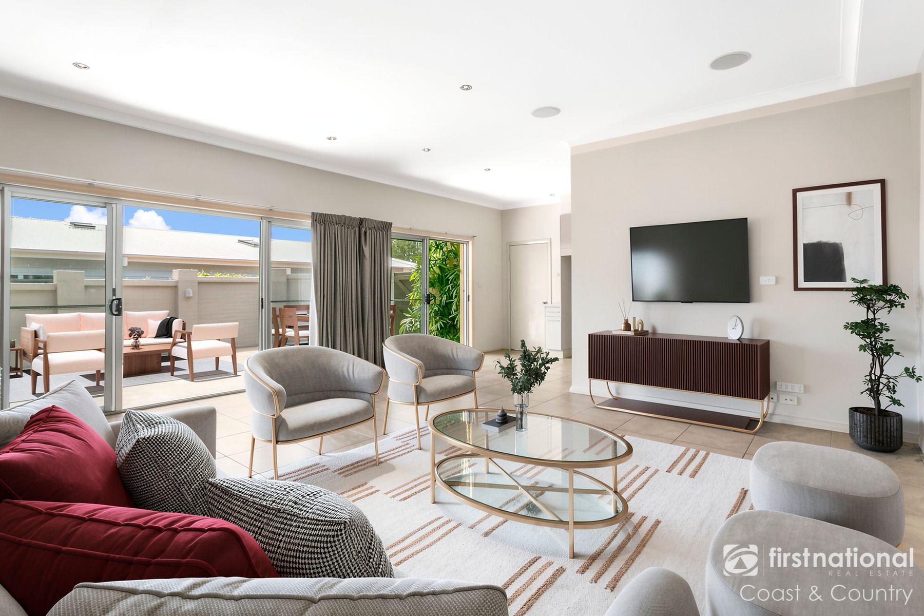 136 Riverside Drive, Kiama Downs - Image 1