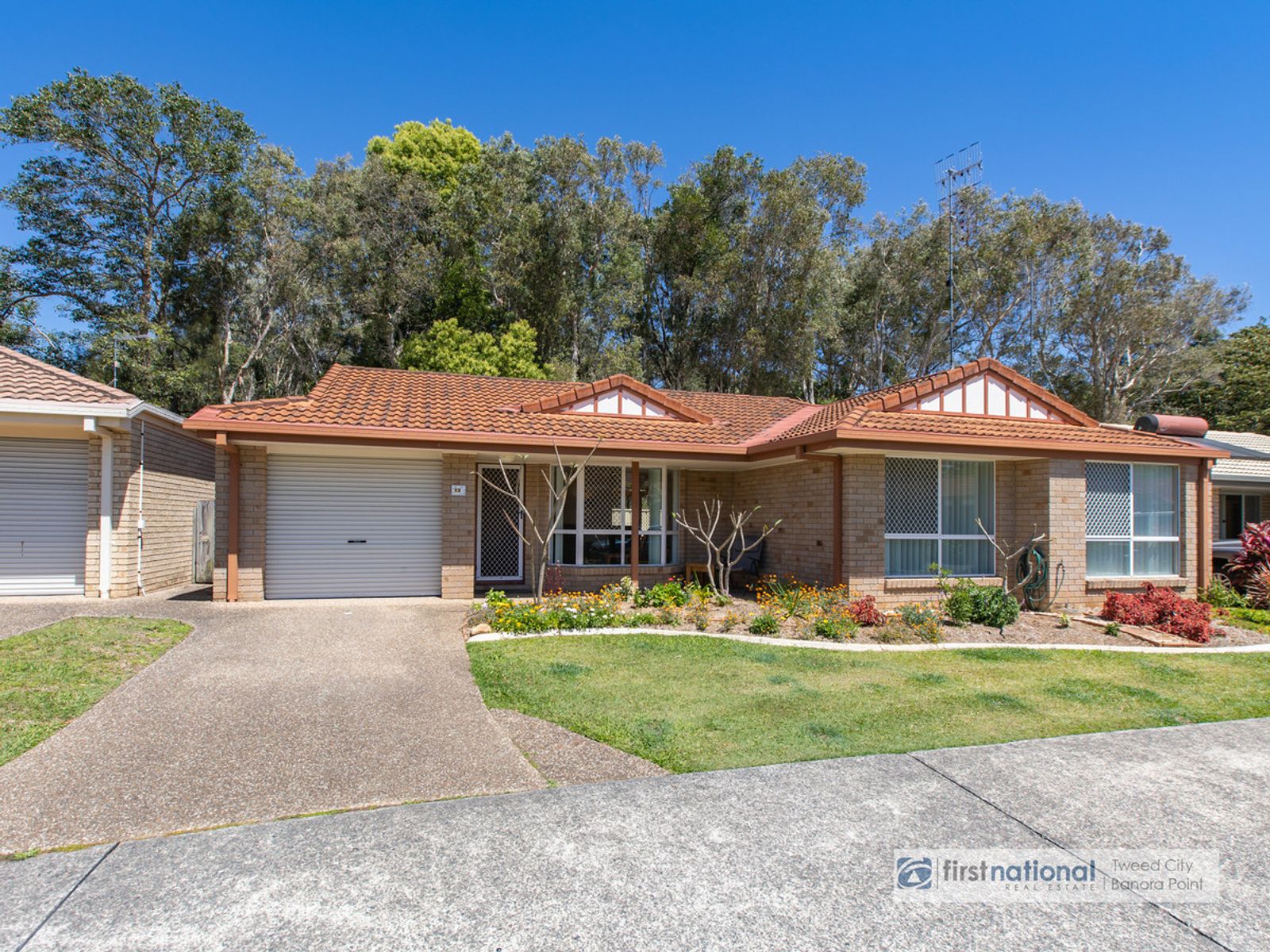 13/2 Vintage Lakes Drive, Tweed Heads South NSW 2486
