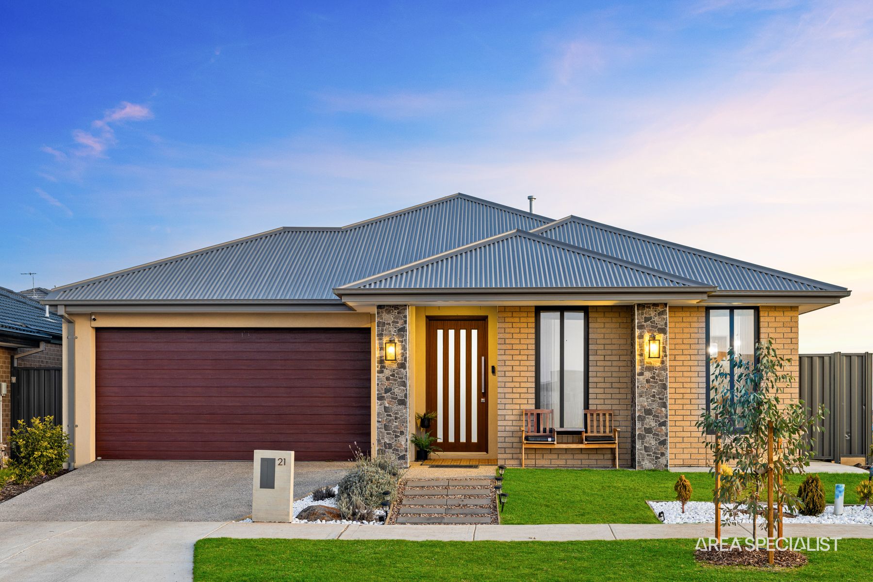 21 Ryebank Avenue, Werribee, VIC 3030, Werribee - Thumbnail 2