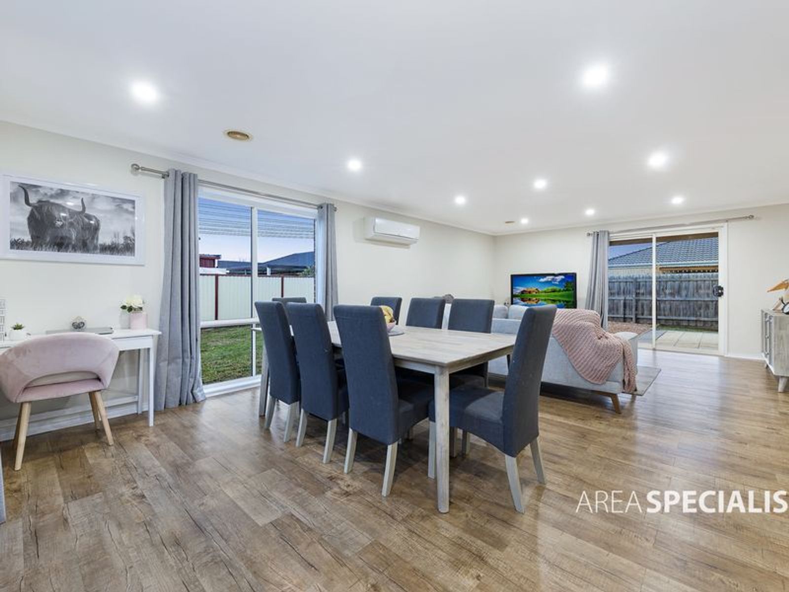 1 CRANBERRY PL, Cranbourne, VIC 3977, Cranbourne - Thumbnail 3