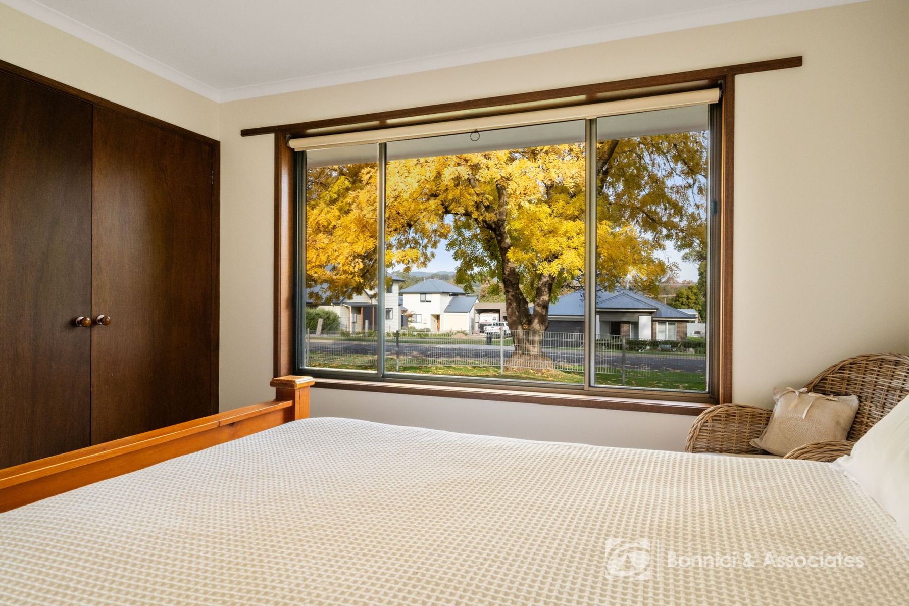 21 Spring Street, Beechworth VIC 3747, Beechworth - Thumbnail 8