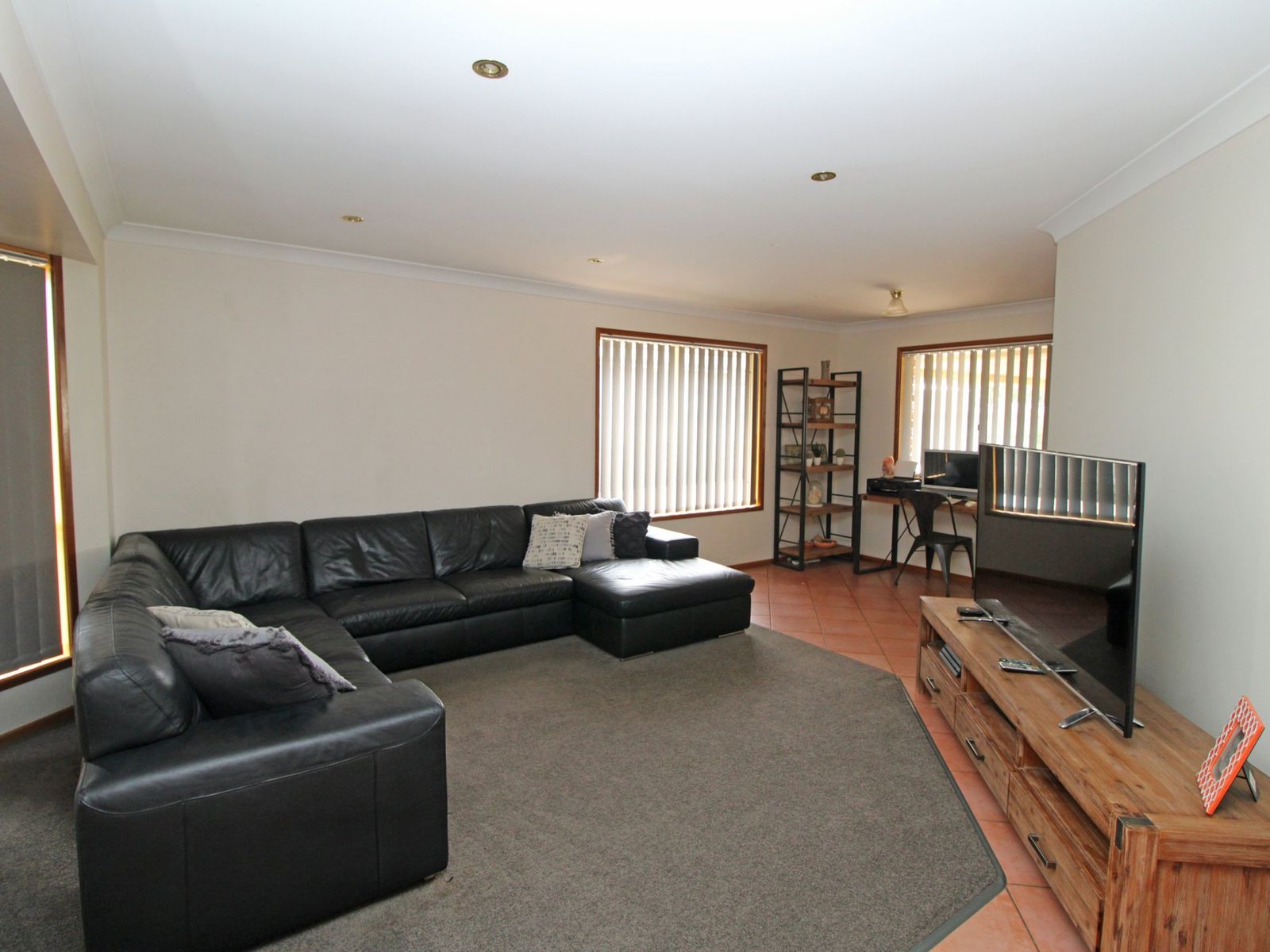 21 Fairwill Drive, Rosenthal Heights - Thumbnail 8