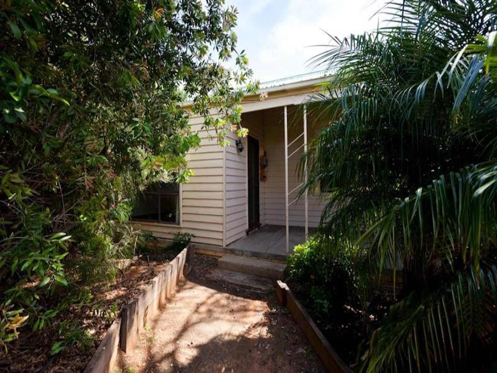 71 Eleventh Street, Mildura - Thumbnail 3