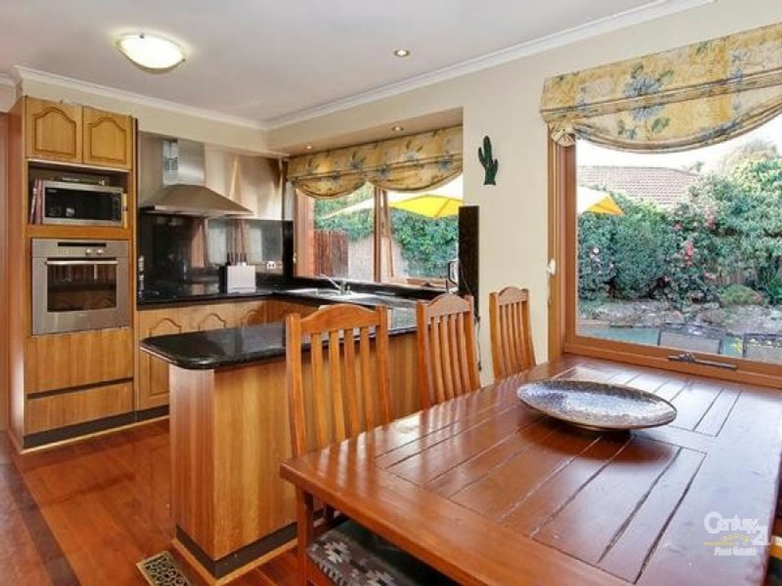 10 De Felice Place, Wantirna, VIC 3152, Wantirna - Thumbnail 2